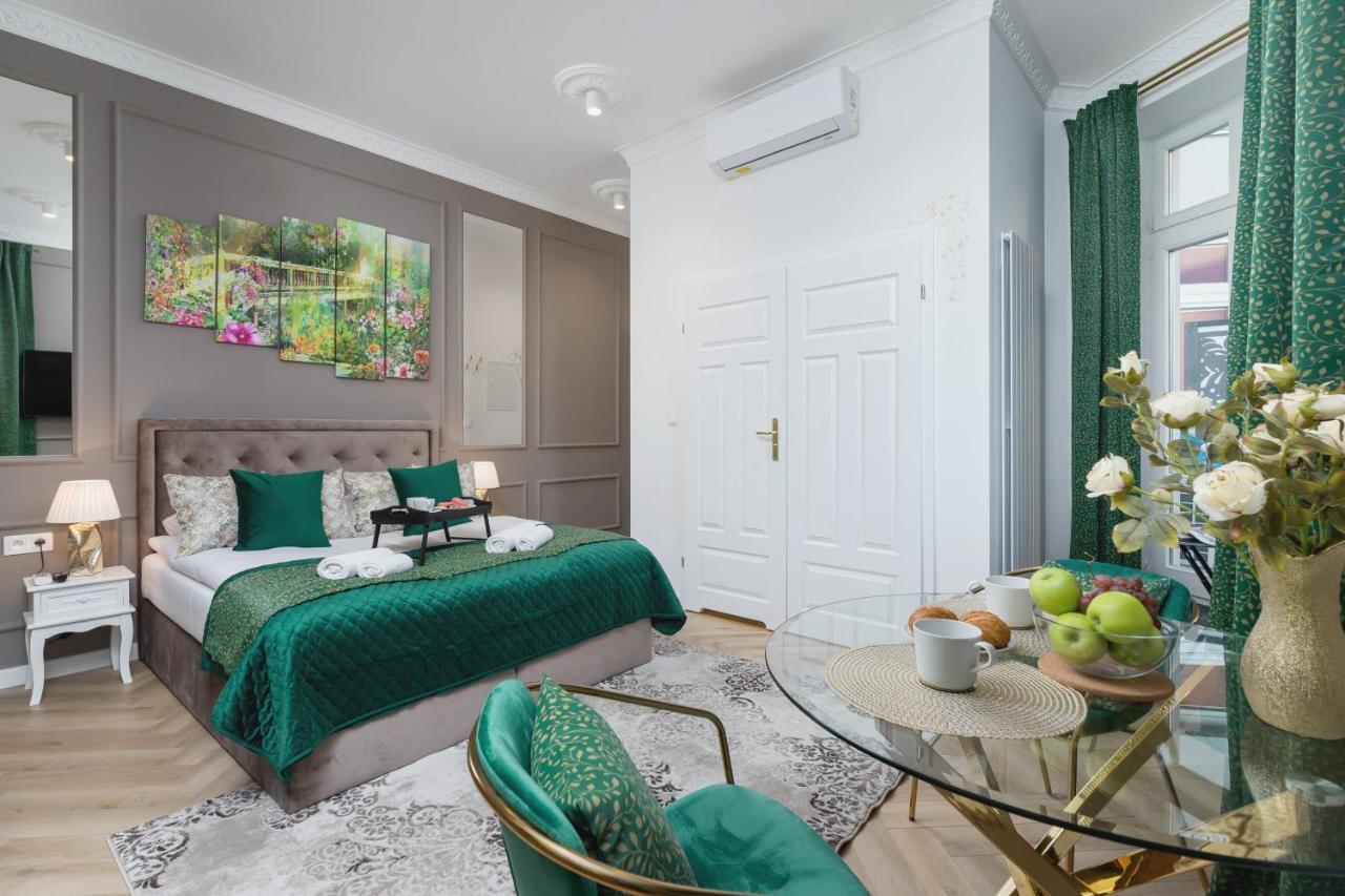 Kazimierz Studio With Jacuzzi By Renters Prestige Krasków Eksteriør bilde