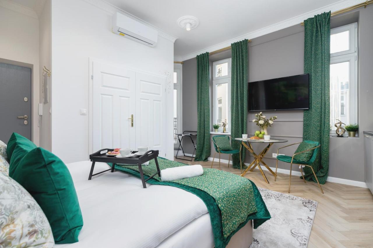 Kazimierz Studio With Jacuzzi By Renters Prestige Krasków Eksteriør bilde
