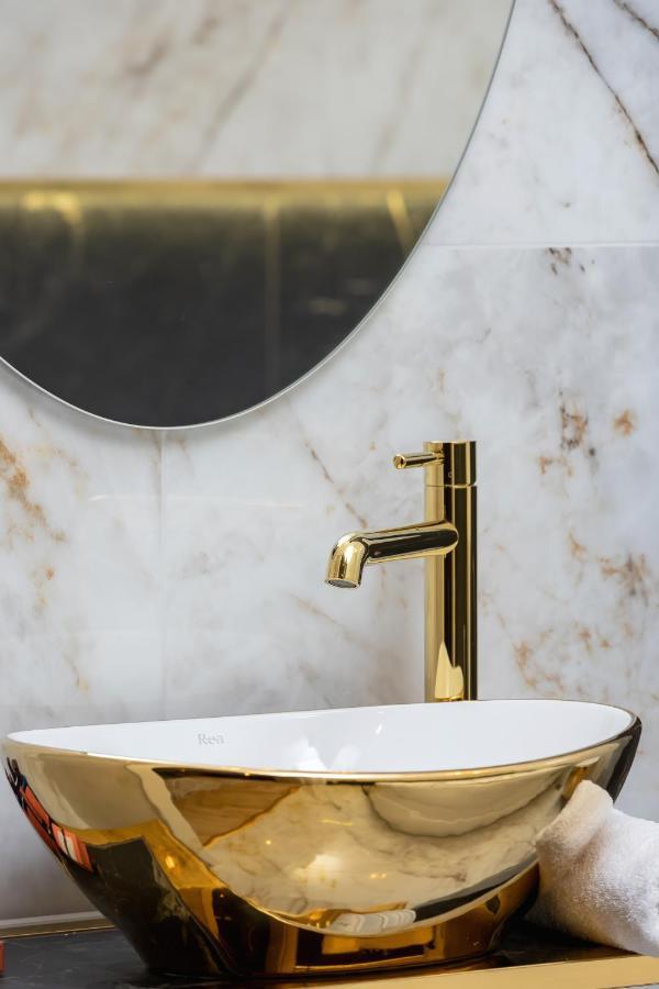 Kazimierz Studio With Jacuzzi By Renters Prestige Krasków Eksteriør bilde